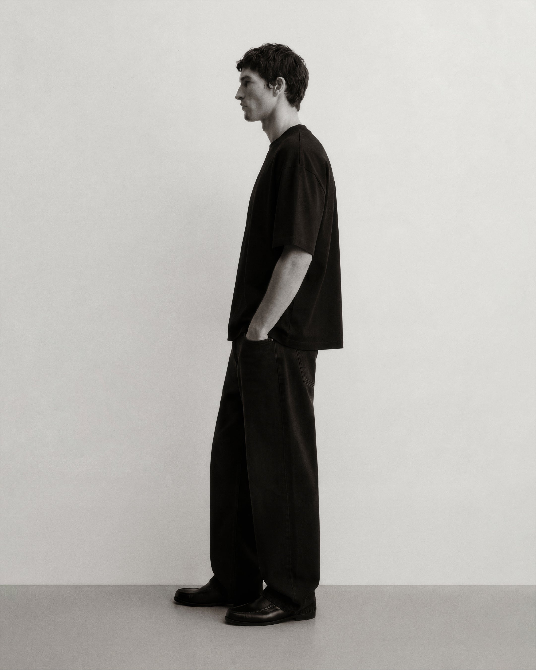 Capsule, 001 - Manhattan